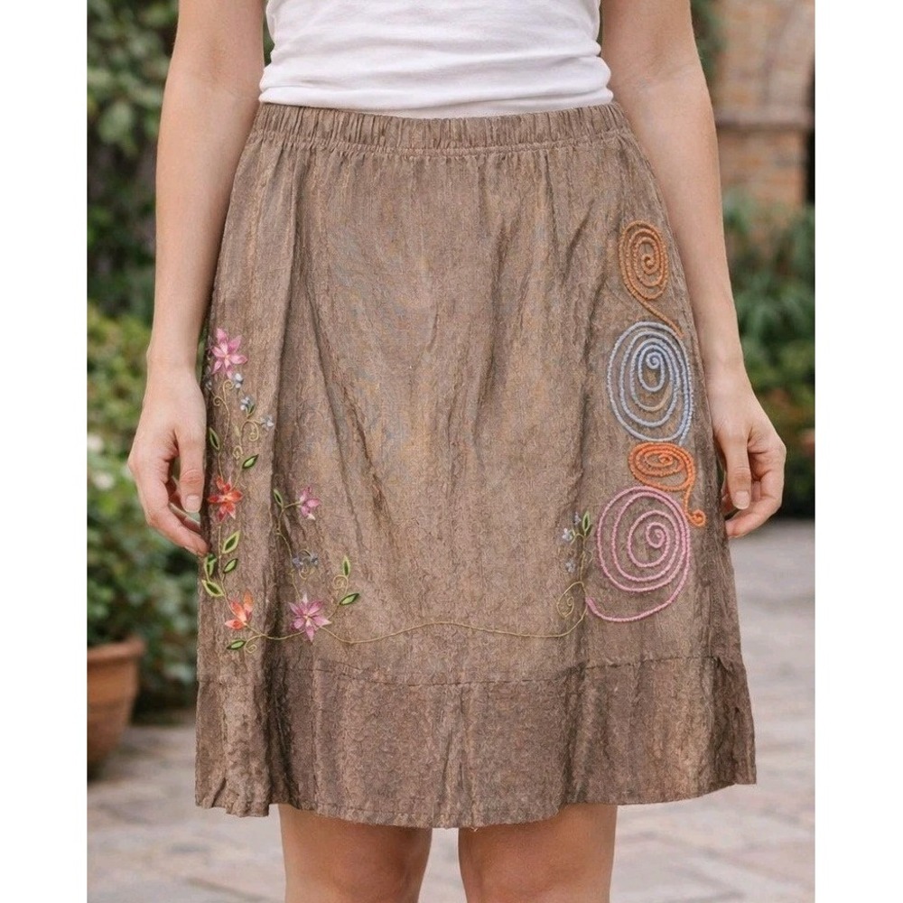 Vtg Nicole Miller Skirt Womens Size 4 Floral Embroidered Silk Boho Cottage USA